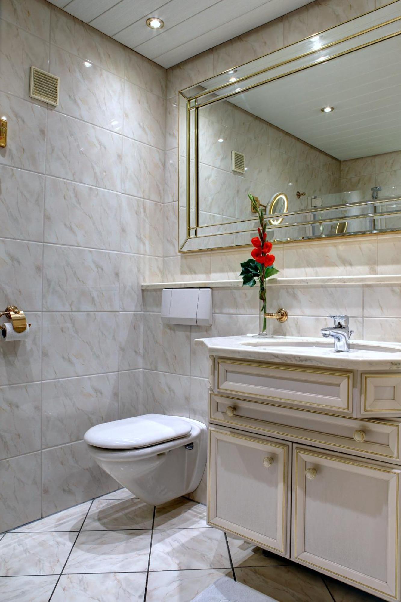 Hotel Muehlenthal Gmbh Schwalbach Kültér fotó